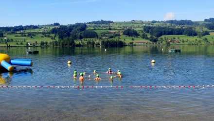 Schwimm- und Wassersicherheitsunterricht im See